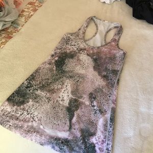 Lululemon tank top